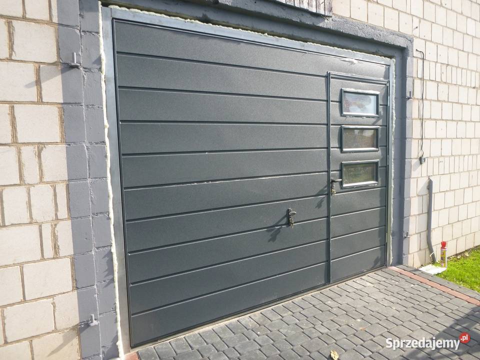 BRAMA UCHYLNA ROZWIERNA np 2x2 BRAMY GARAŻOWE