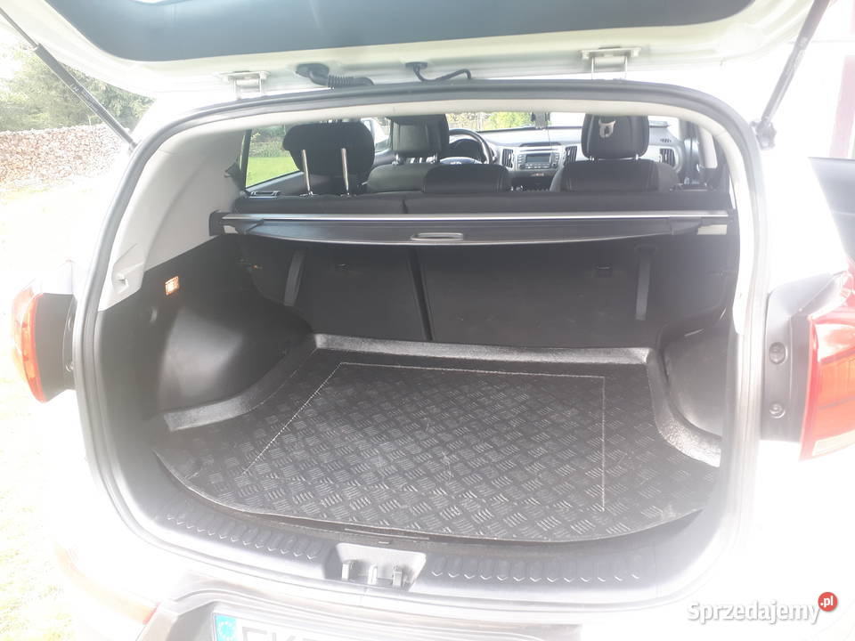 Kia Sportage 16 benzyna Biala perła komplet opon ASR (kontrola trakcji)