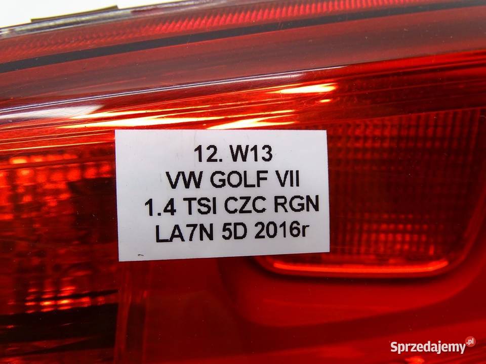 LAMPA PRAWY TYŁ TYLNA W KLAPE VW GOLF VII 5D Lampy przednie
