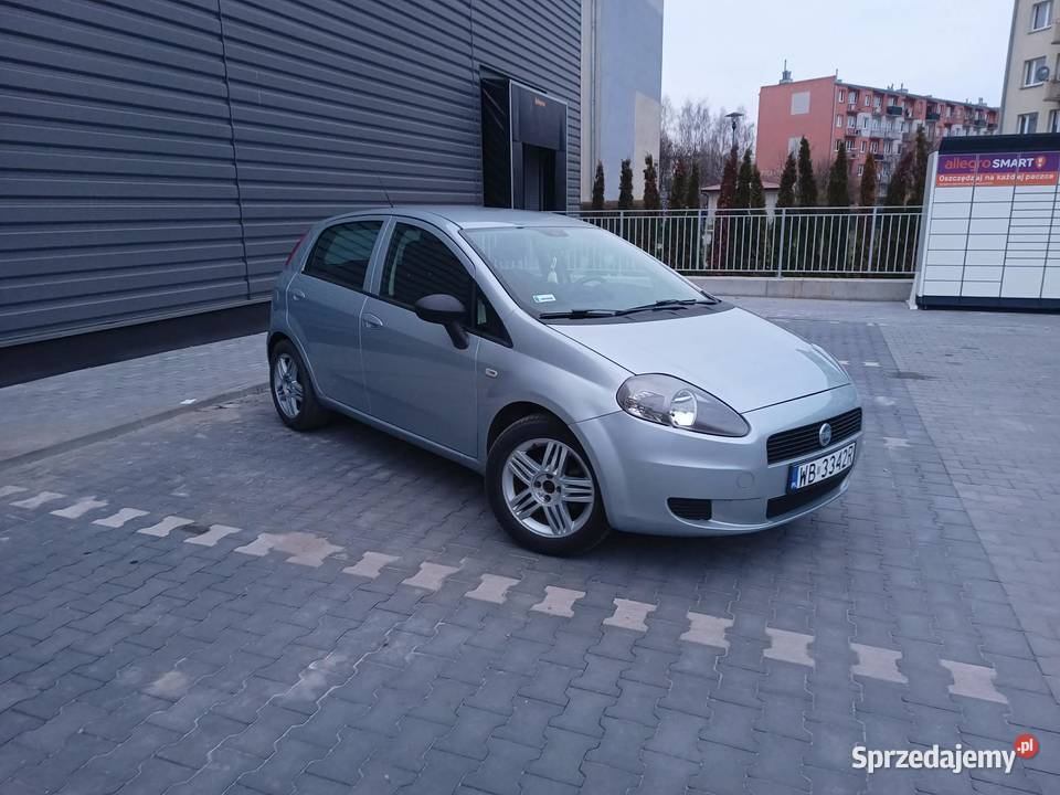 Fiat Grande Punto niski przebieg manualna Grande Punto