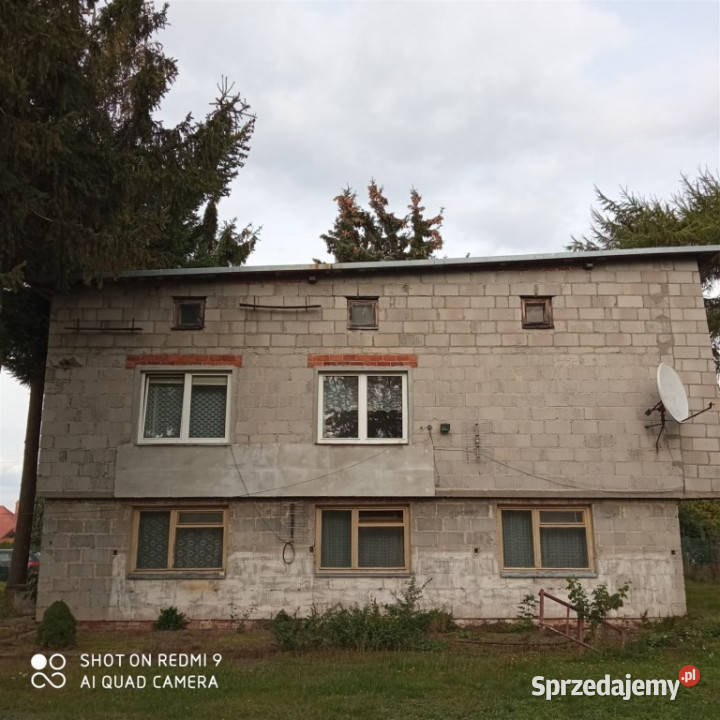 Leżajsk dom 210 m2 działka 1505 ar w centrum blacha