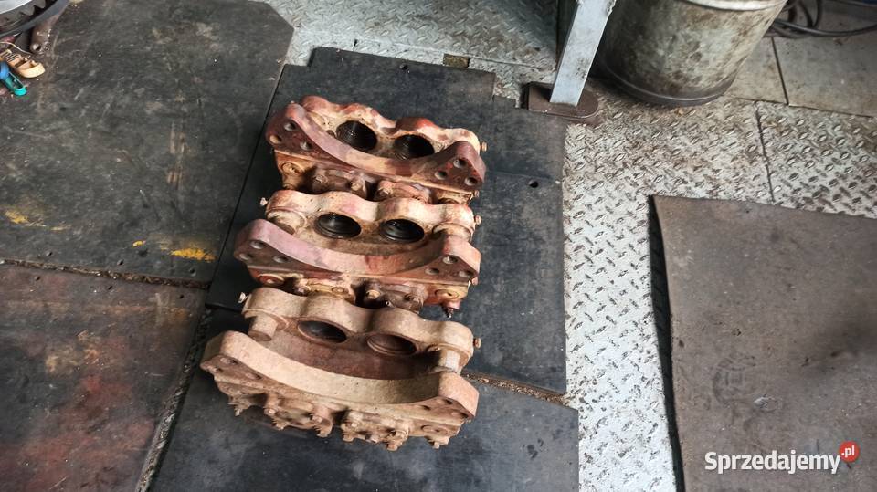 Zacisk Hamulcowy Zaciski Ładowarka Fadroma Ł200