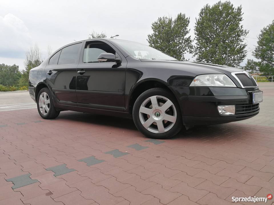 Skoda Octavia II 16 MPI 2005r skóry klima alu 1 elektryczne szyby Olecko