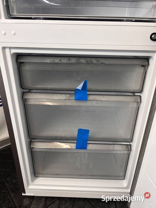 Lodówka SAMSUNG Bespoke RB34C7B5CAPEF 185 No Pozostałe Warszawa