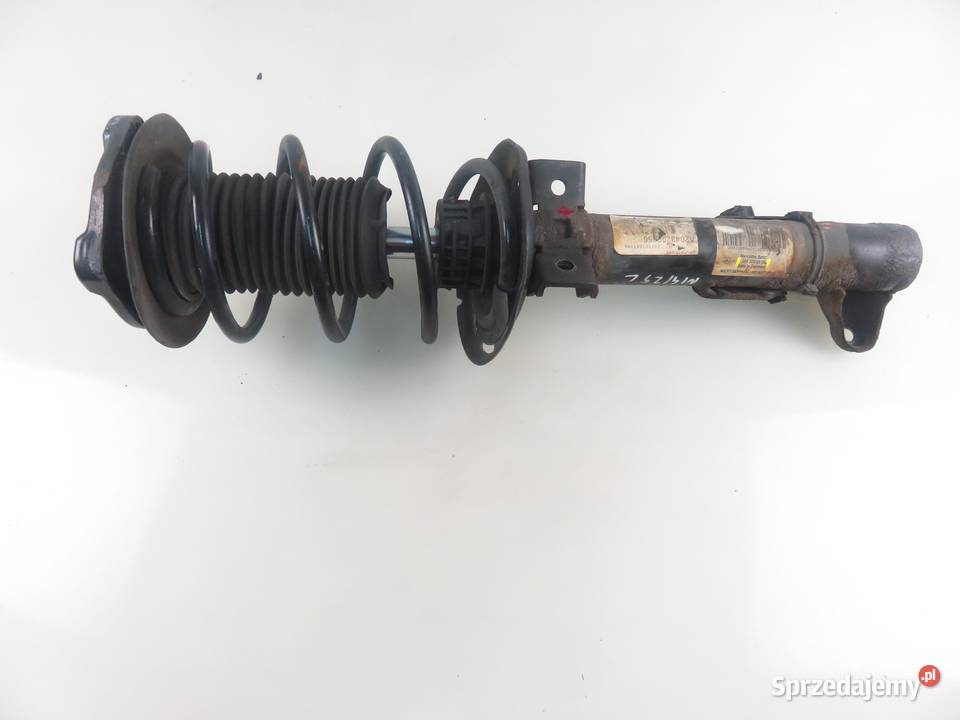 MCPERSON LEWY PRZEDNI MERCEDES S204 C 200 CDI