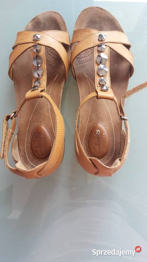 MARKOWE Sandały SKÓRA NATURALNA ZAPINANE NA RZEP Clarks Sandały i klapki