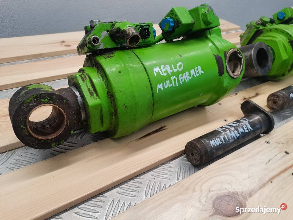 Merlo Multifarmer Tłok regulacji mostu sprzedam