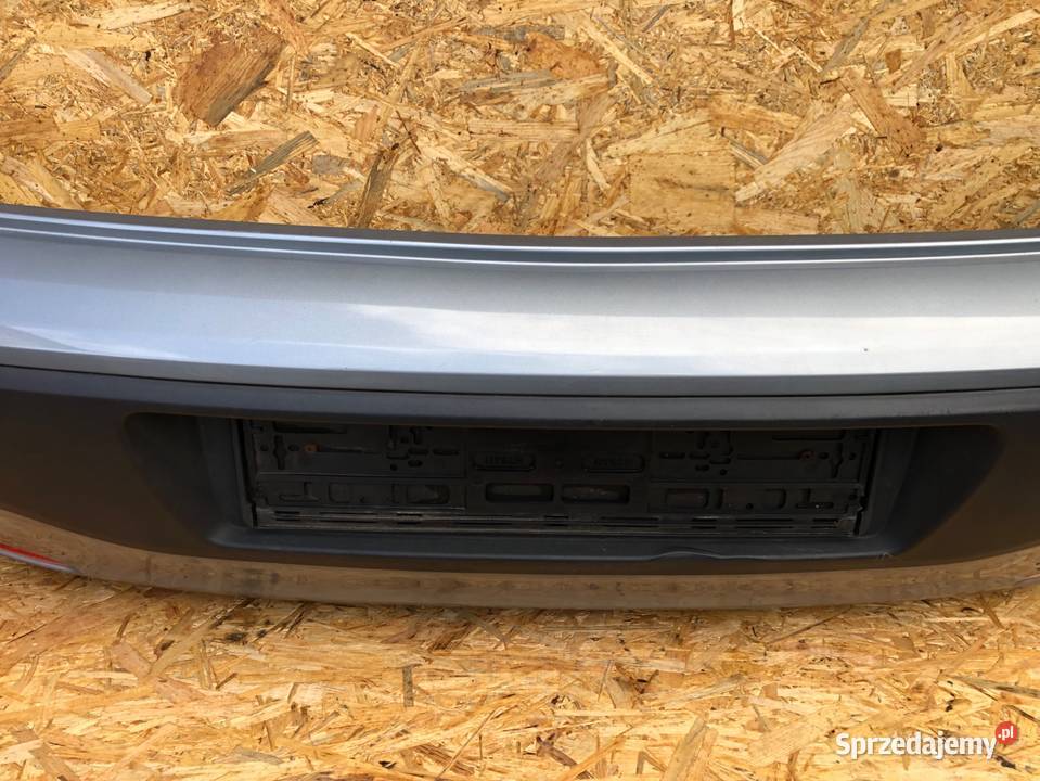 Fiat Grande Punto Evo zderzak tył H B 595 łamane Słowikowo