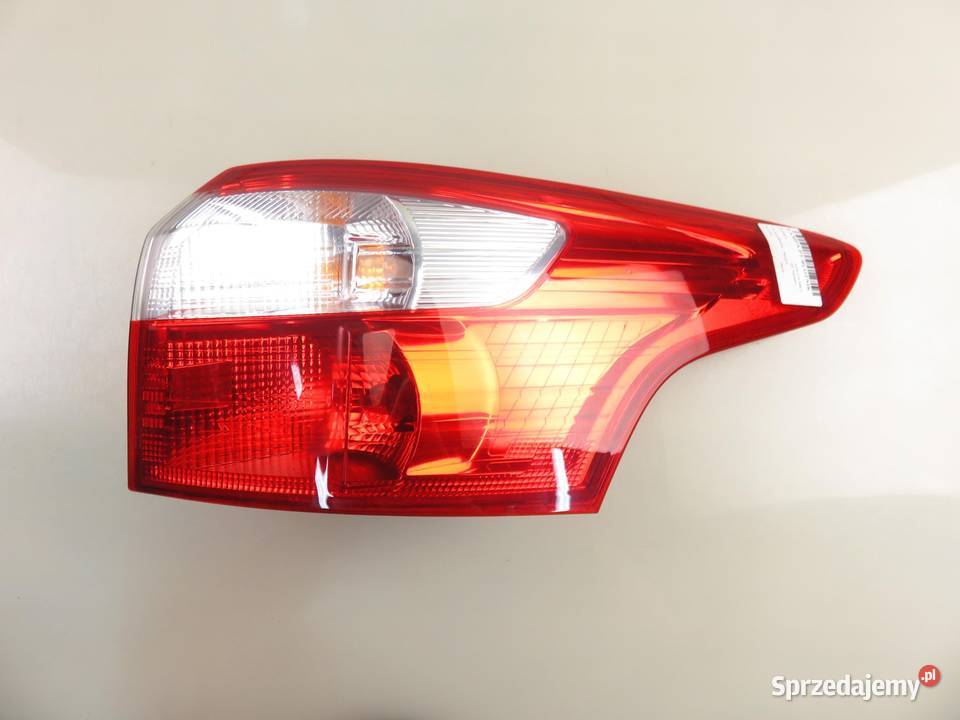 LAMPA PRAWA TYLNA FORD FOCUS MK3 Turnier sprzedam