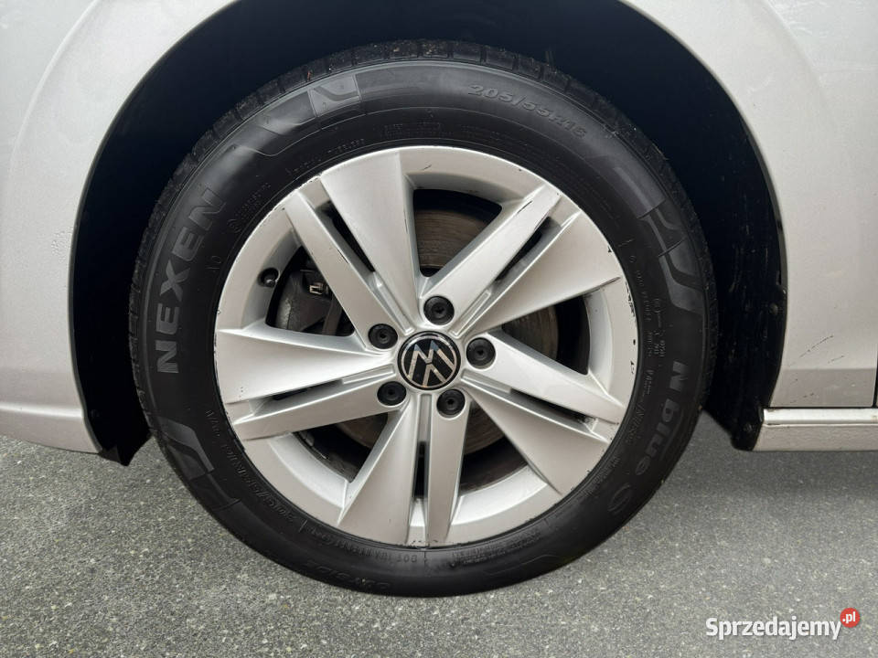 Volkswagen Golf 20 TDI Life Z Polskiego Salonu Golf Warszawa sprzedam
