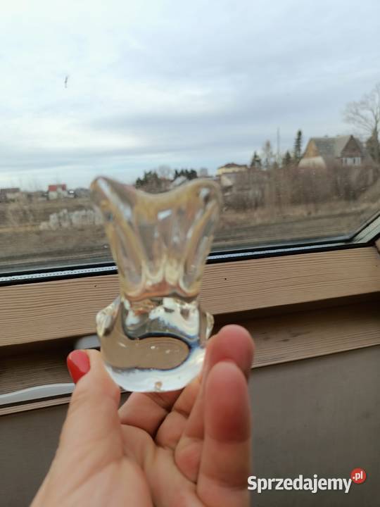 Szkło ptak wróbelek przycisk do papieru figurka lubelskie Zamość