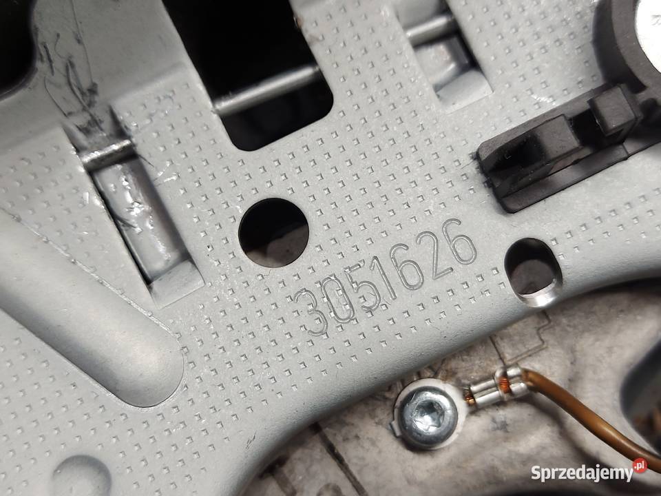 BMW 1 E82 11r kierownica 3051626