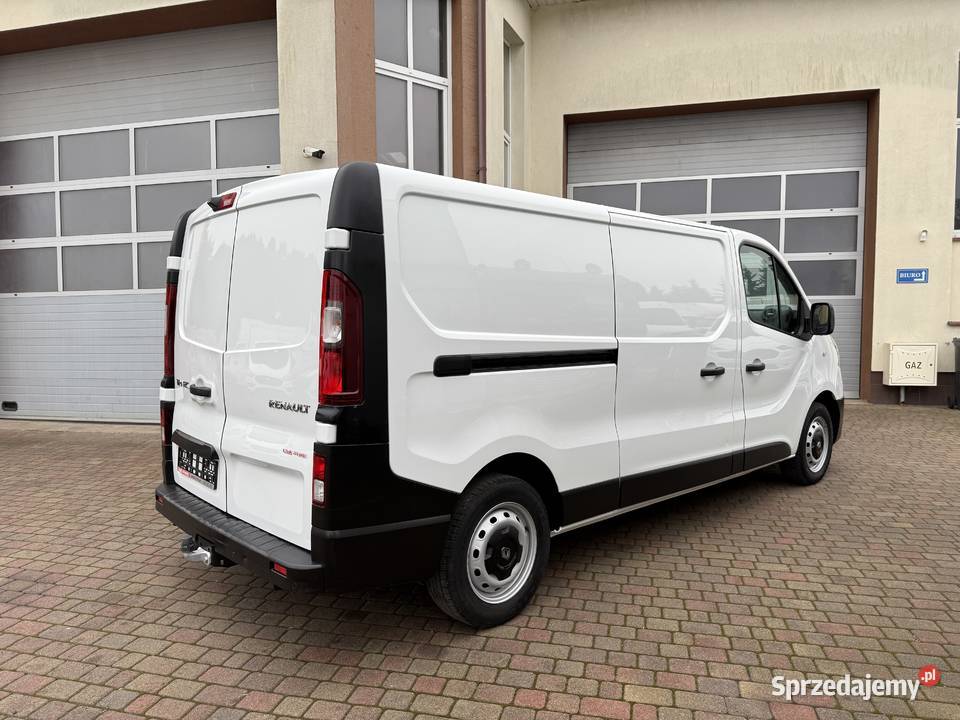 Renault Trafic L2H1 141 Rok produkcji 2018 Rawa Mazowiecka