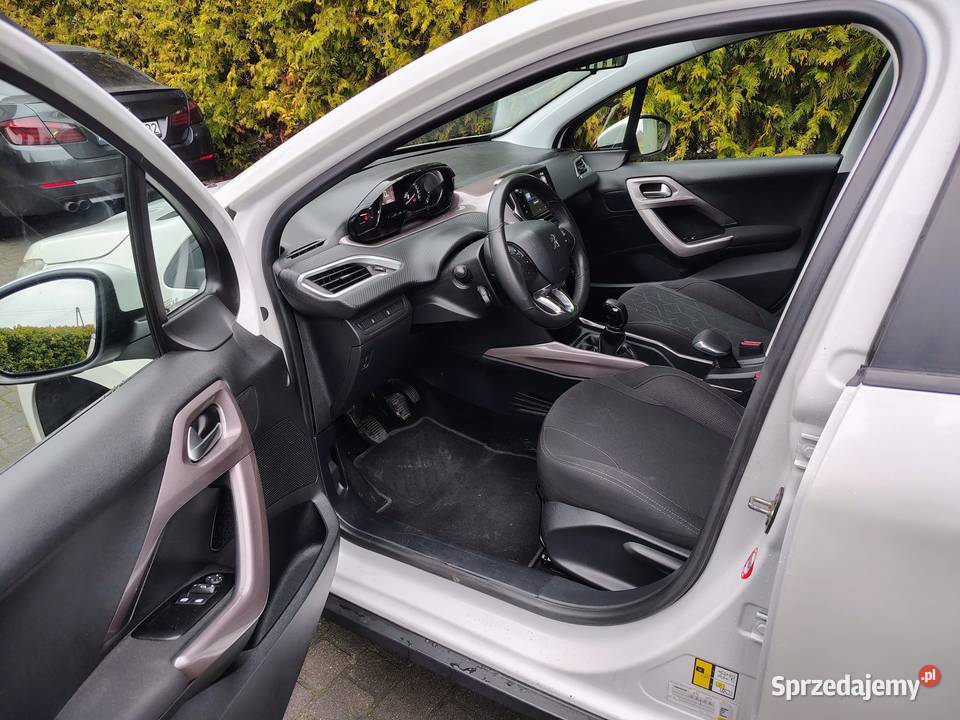 Peugeot 2008 16Benzyna benzyna HAK Perła Zadbany manualna Sompolno