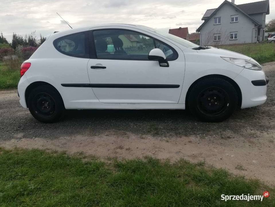 Peugeot 207 produkcji 2008r Pasikurowice sprzedam