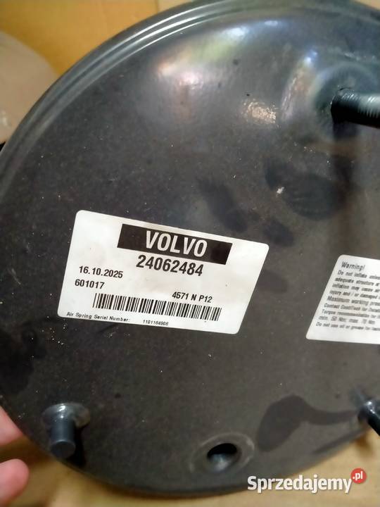 VOLVO FH5 FH4 FMX PODUSZKA ZAWIESZENIA 24062484 ciężarowe Kargowa sprzedam