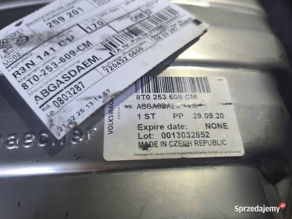 Oryginalny nowy końcowy tłumik Audi A5 S5 lift Rok produkcji 2025