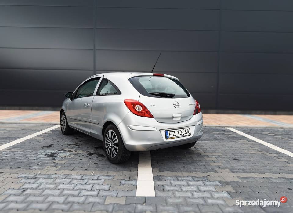 Opel Corsa 12 Benzyna 2007 206000km Świdnica