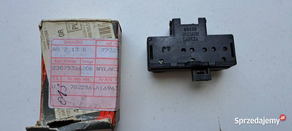 Przełącznik wentylatora nawiewu 77325 FIAT Marea Luzino