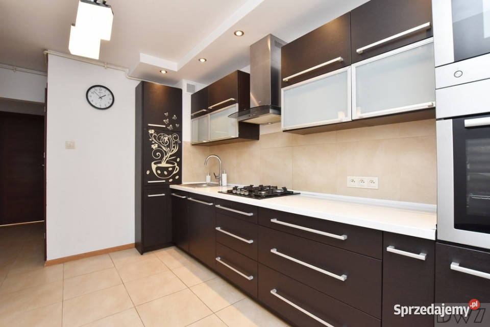 3 pokoddzielna kuchniabalkonDobrego Pasterza Kraków