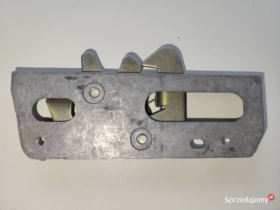 Trabant 601 11 Universal Nowy zamek klapy tylnej Piaseczno