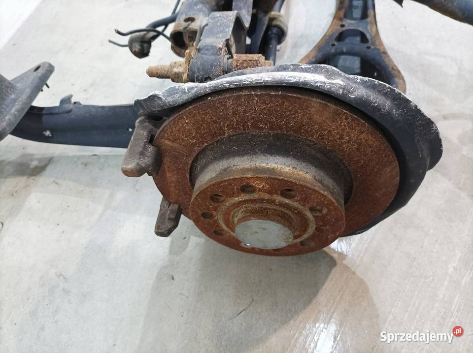 BELKA ZAWIESZENIA TYŁ 5C VW Volkswagen Jetta VI osobowe Zawieszenie i amortyzacja sprzedam