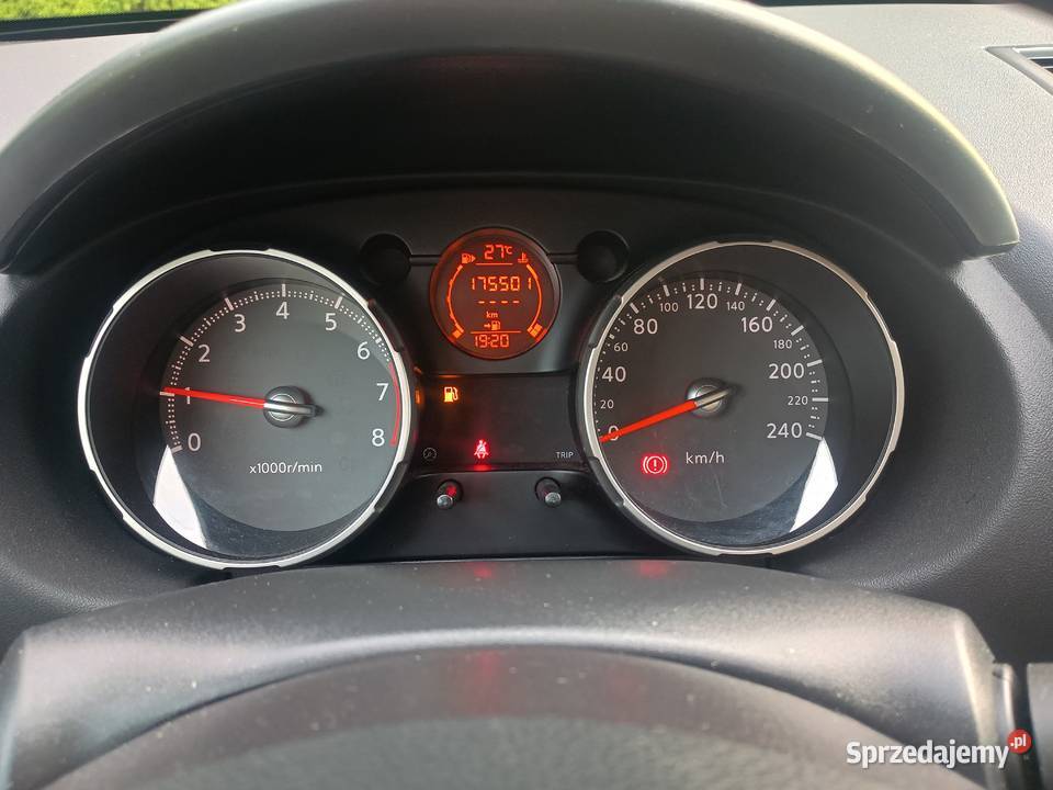 Nissan Qashqai z Niemiec klimatronic kamera światła przeciwmgielne Chmielów sprzedam