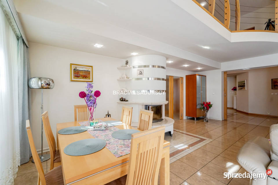 Sprzedam dom 400m2 Kraków Kameliowa 400m2 małopolskie