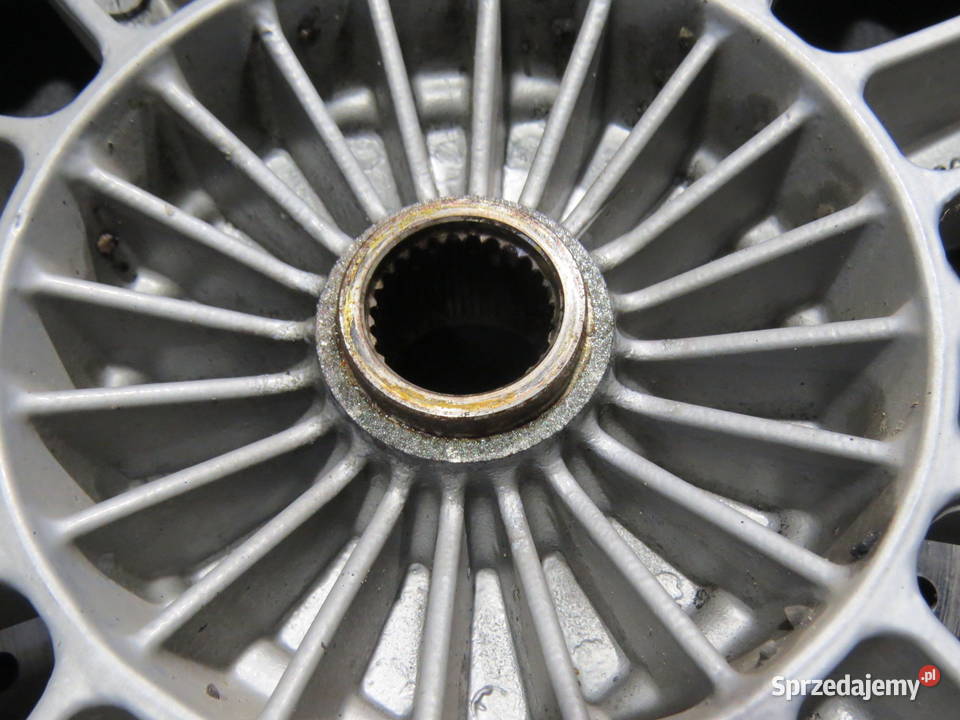 PIAGGIO MP3 125 HYBRID 200 KOŁO TYŁ TYLNE FELGA Gdańsk