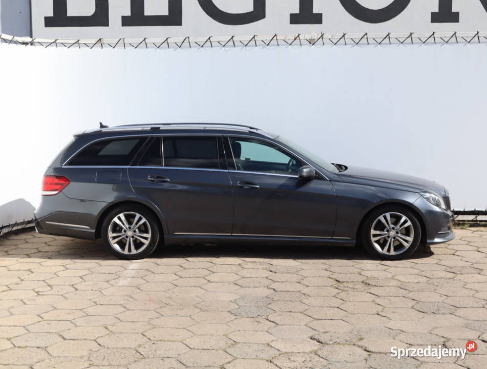 Mercedes E E 250 elektryczne szyby Łódź sprzedam