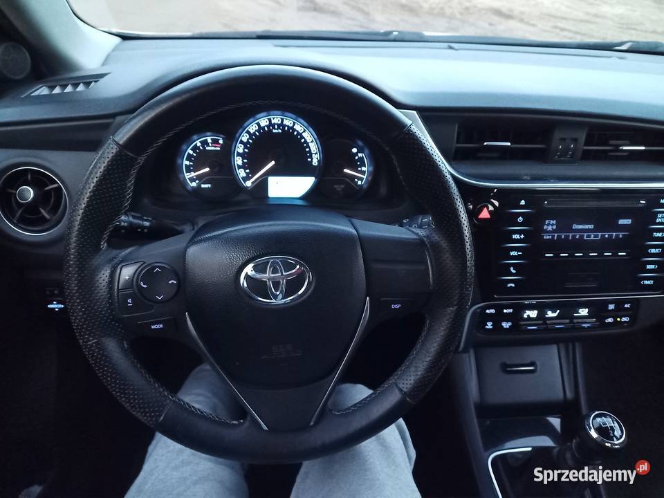 Toyota Auris 14 D4D z 2015r zamiana Białystok