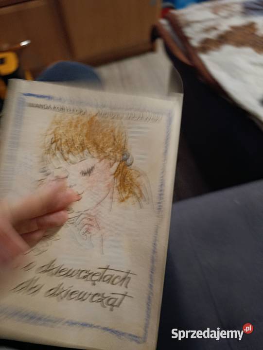 O dziewczętach dziewcząt autorstwa Wandy Poznań