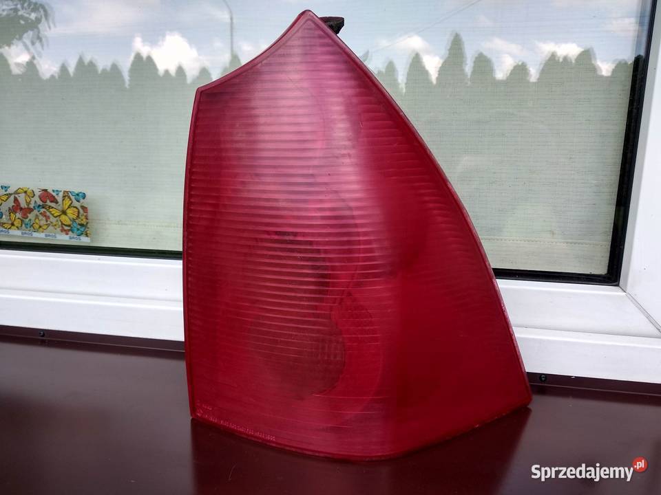 Peugeot 307 SW kombi przedlift lampa tył tylna osobowe Sieradz
