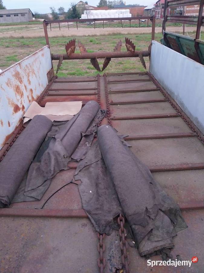 Rozrzutnik obornika jednoosiowy dwuosiowy Rozrzutniki obornika Glinnik