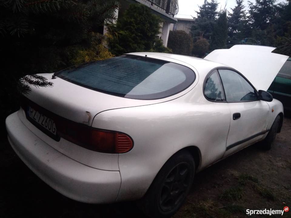 Toyota celica v