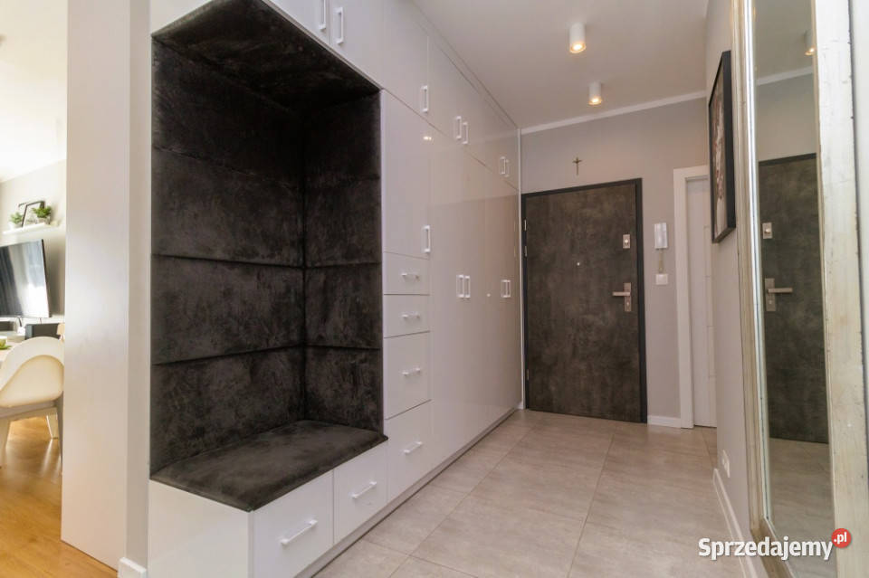 AURORA 4 pokoje 764 m parking w bez prowizji Sprzedaż Olsztyn