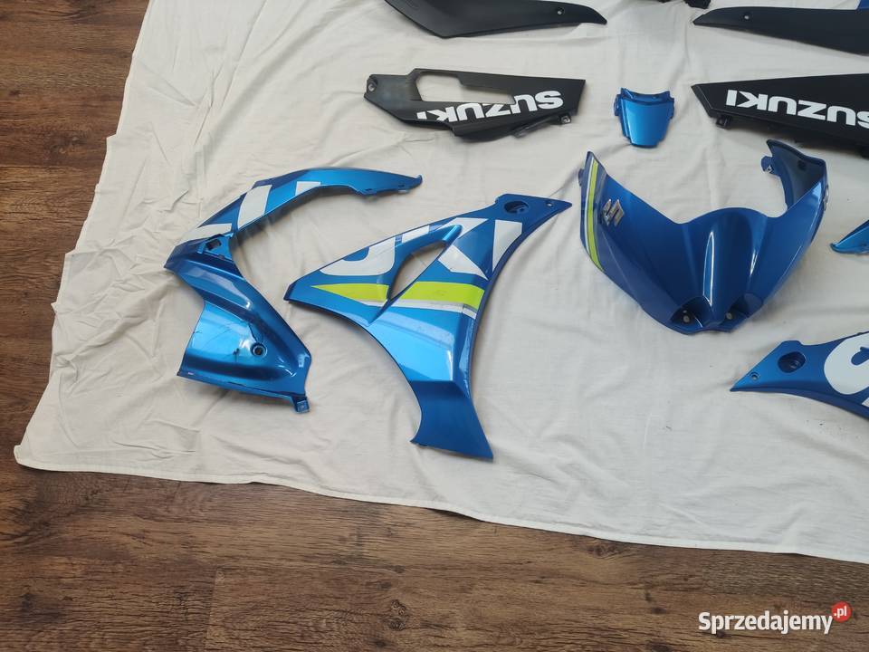 Suzuki GSXR GSXR 1000 L7 L8 L9 owiewki komplet Toruń
