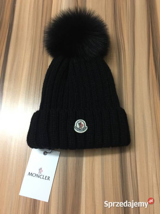Czarna czapka Moncler futerko Uniseks Gdynia
