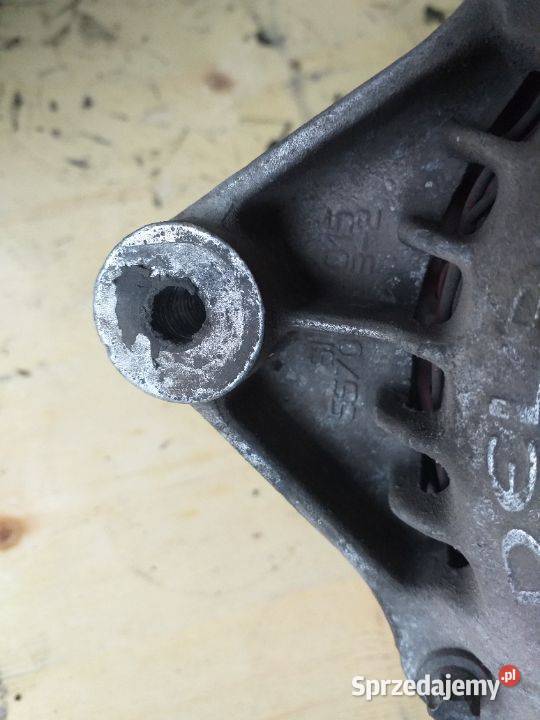 8LALTERNATOR DELPHI 100 A OPEL Vectra Astra G 16 osobowe Włoszczowa