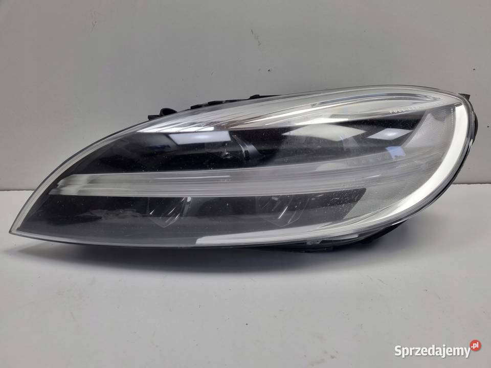 LAMPA LEWA Volvo V40 LIFT PRZEDNIA lewy przód osobowe lubelskie