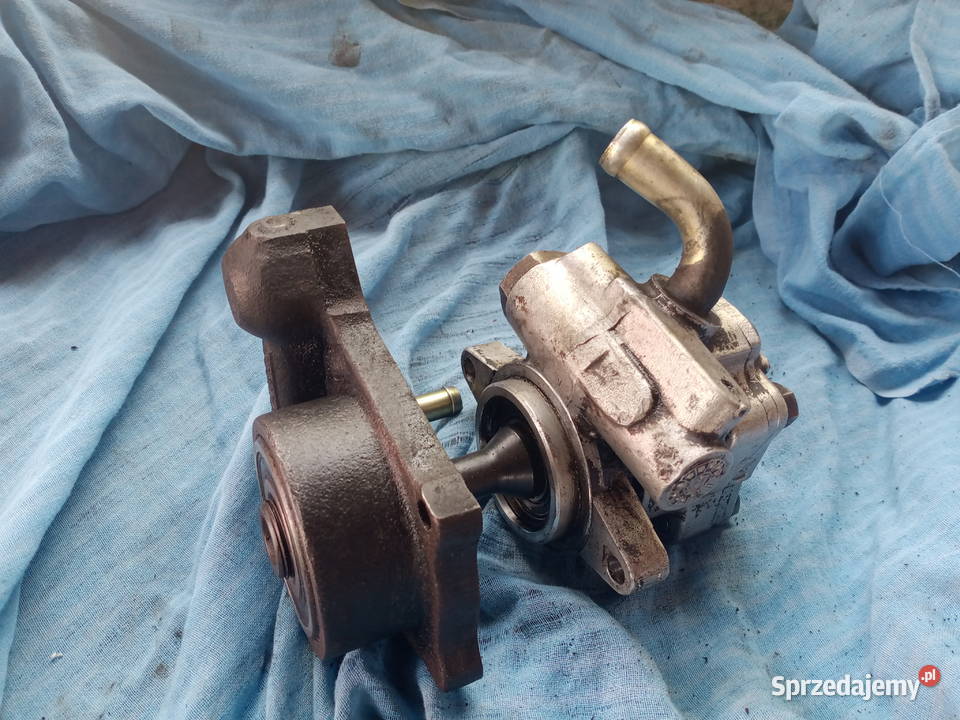 Jeep Cherokee Chrysler Voyager 25 td pompa łódzkie Łódź