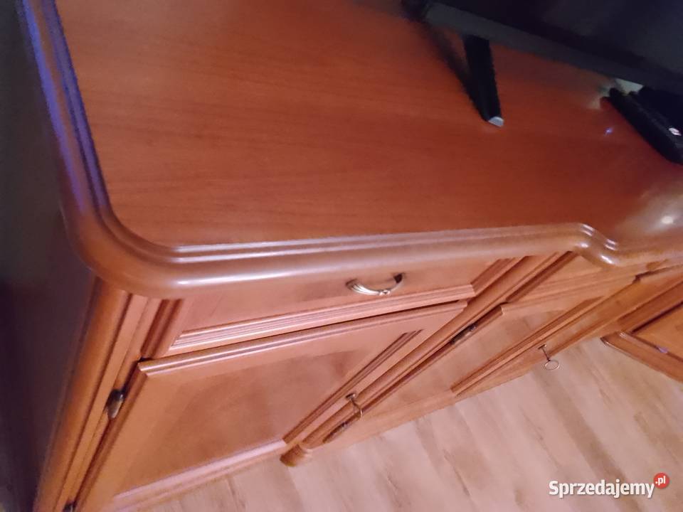 Meble stylowe Kredensy i witryny łódzkie