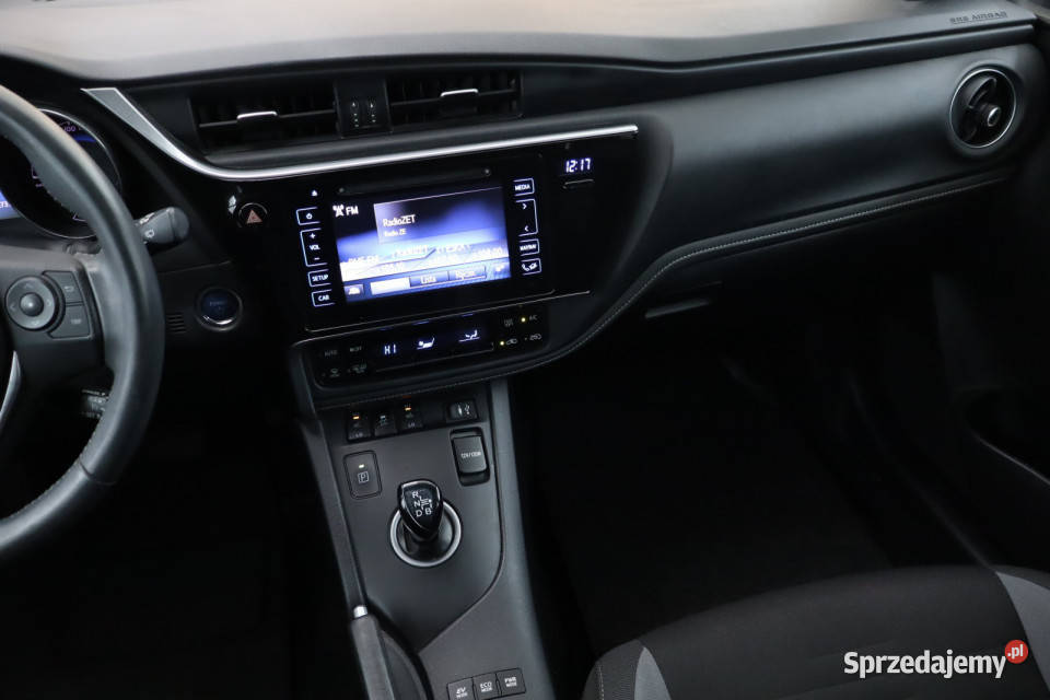 Toyota Auris Hybrid centralny zamek sprzedam