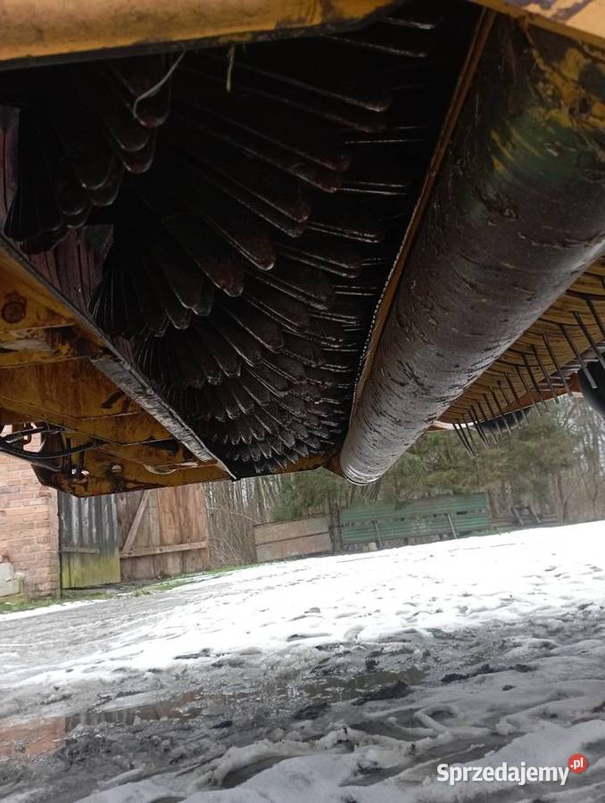 Przyczepa samozbierająca Schuitemaker Rapide 100 Bukownica