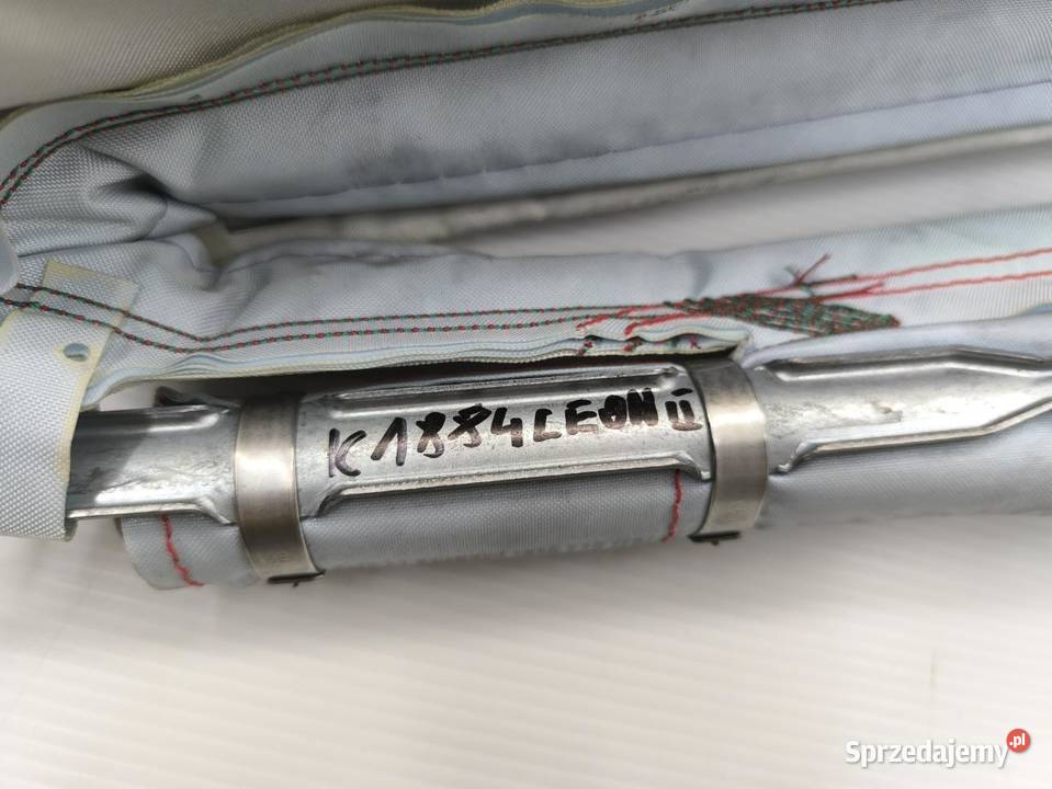 KURTYNA PRAWA PRZÓD SEAT LEON II 18 TSI