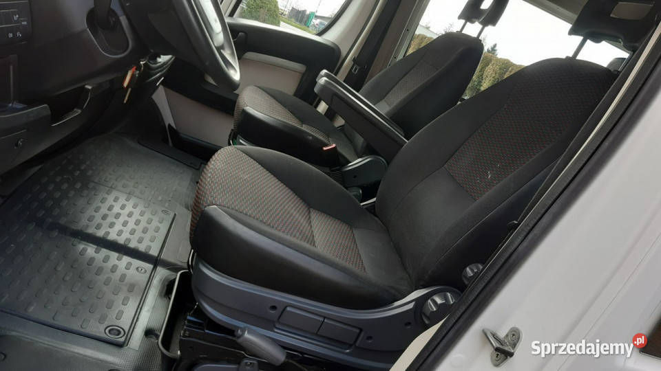 Peugeot Boxer 20 BlueHDi o mocy 110 L2H2 sprzedam