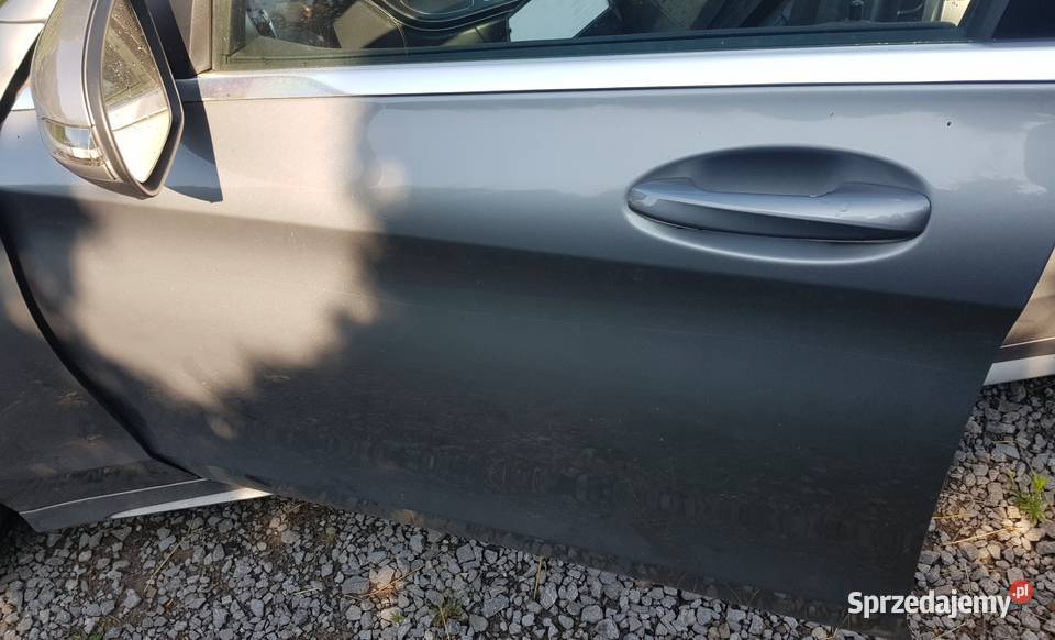 Drzwi kombi MERCEDES CKLASA W205 792 komplet osobowe mazowieckie Radom