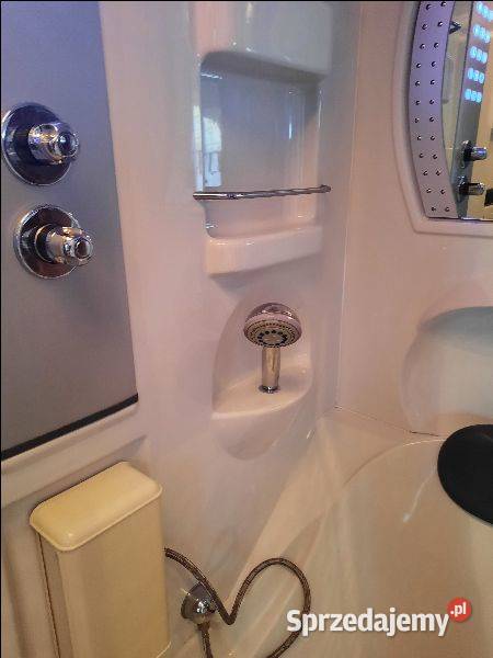 kabina z wanna i pryszniczem Kamienna Góra