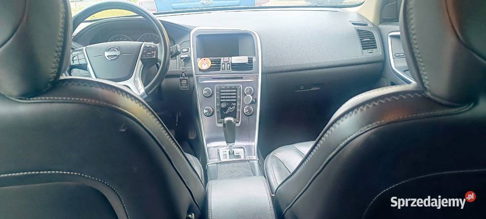 Volvo xc 60 ocean Race perła poduszka powietrzna Volvo Lubin