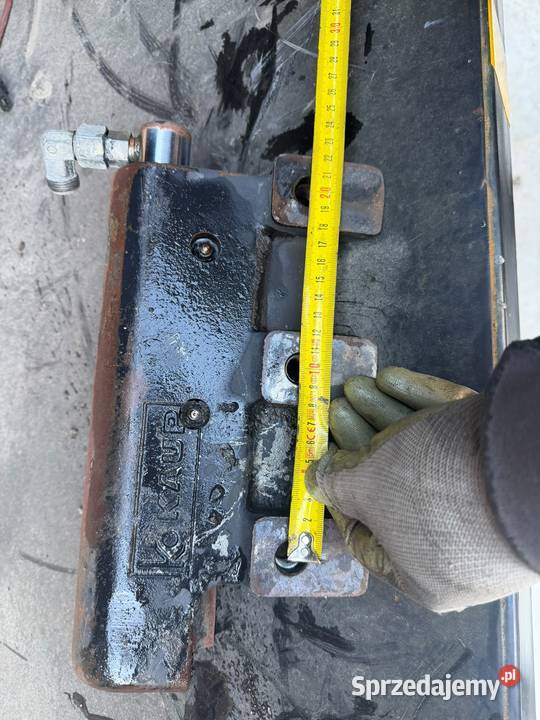 Kaup siłownik hydrauliczny lewy i prawy